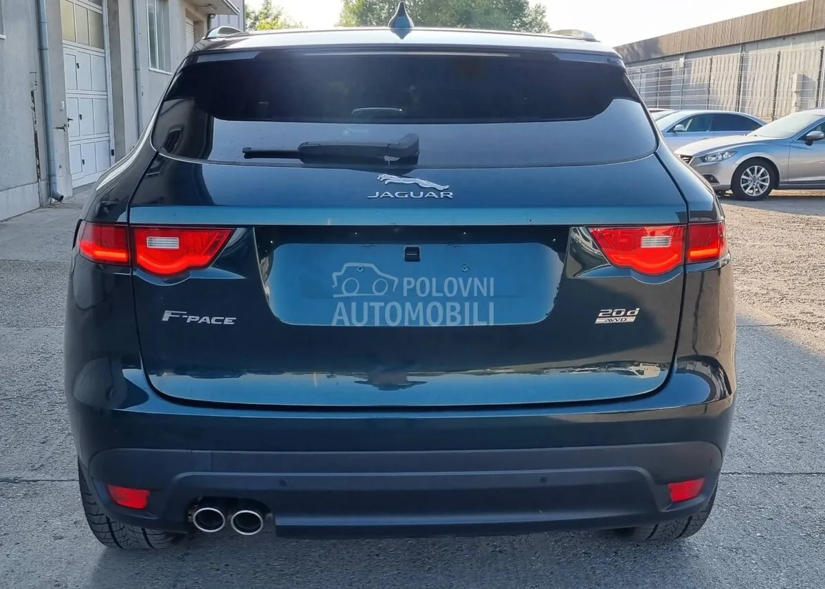 Jaguar F-Pace 2017 photo 3