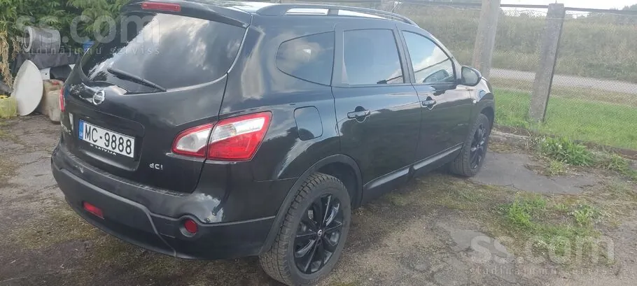 Nissan Qashqai 2013 photo 4