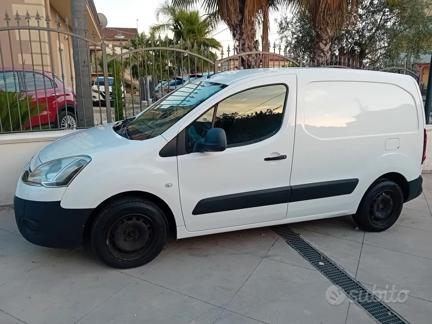 Citroen Berlingo Multispace 2016 photo 2