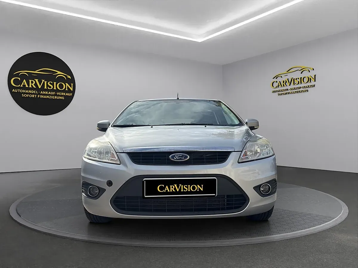 Ford Focus 2010 photo 3