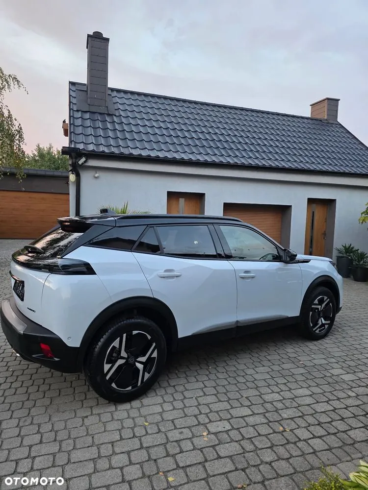 Peugeot 2008 2025 photo 3