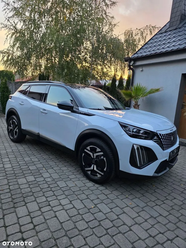 Peugeot 2008 2025 photo 4