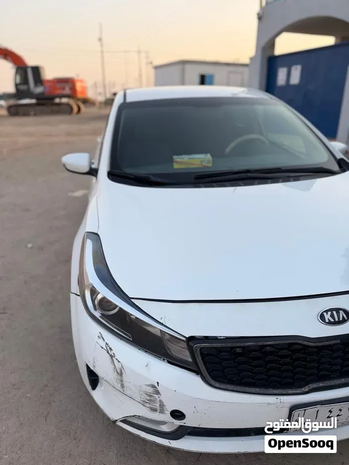 Kia Forte 2018 photo 5