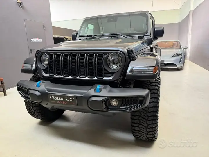Jeep Wrangler Unlimited 2024 photo 2