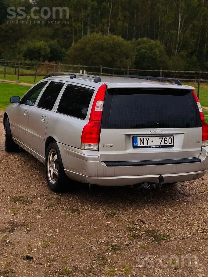 Volvo V70 2006 photo 3
