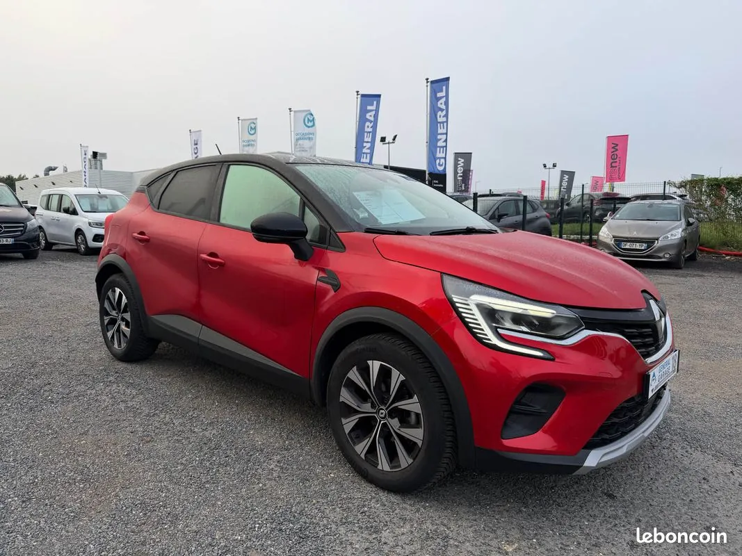 Renault Captur 2023 photo 3