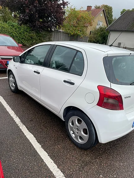 Toyota Yaris 2007 photo 4