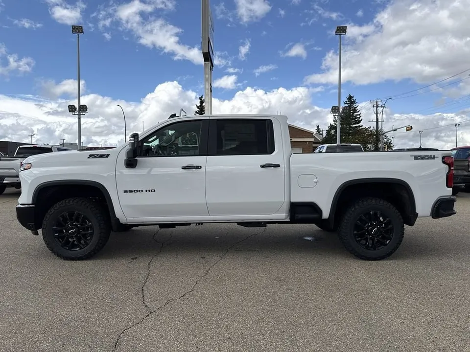 Chevrolet Silverado 2500Hd 2026 photo 5
