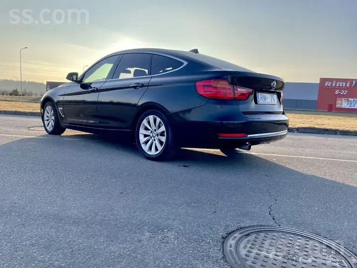 BMW 320 2013 photo 4