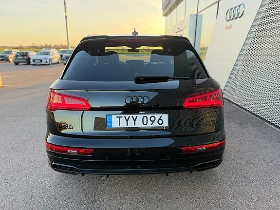 Audi Q5 2018 photo 5