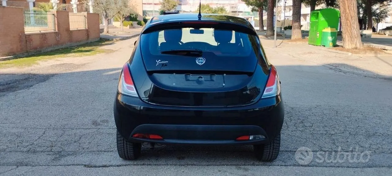Lancia Ypsilon 2012 photo 4
