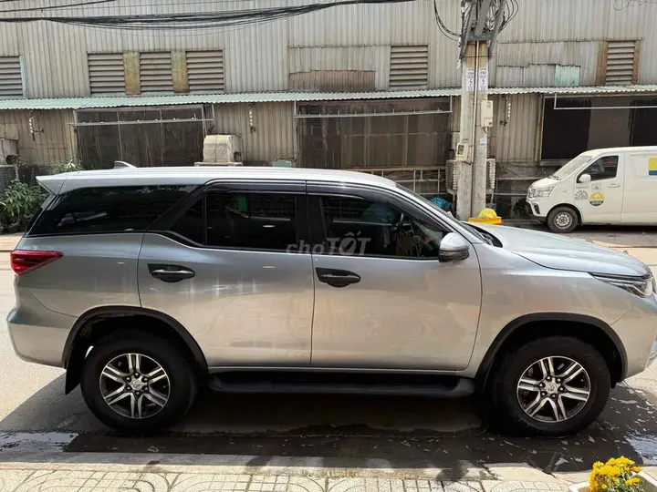 Toyota Fortuner 2020 photo 4