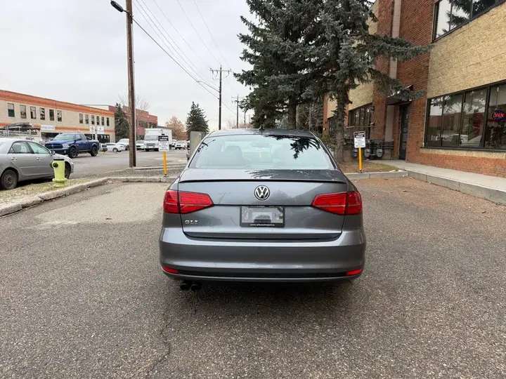 Volkswagen Jetta 2015 photo 3