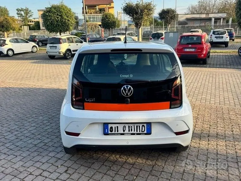 Volkswagen Up 2023 photo 5