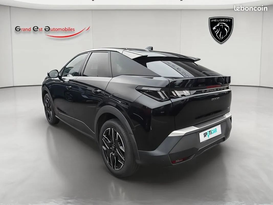 Peugeot 3008 2025 photo 3