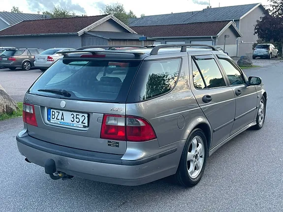 Saab 9-5 2003 photo 2