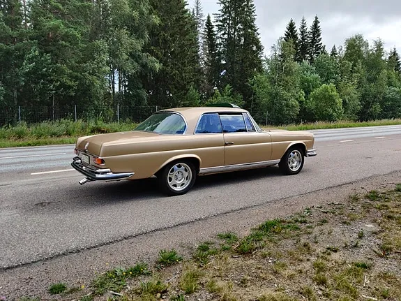Mercedes-Benz 280 Se 1970 photo 3