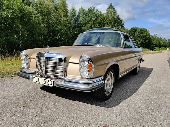 Mercedes-Benz 280 Se 1970 photo 2