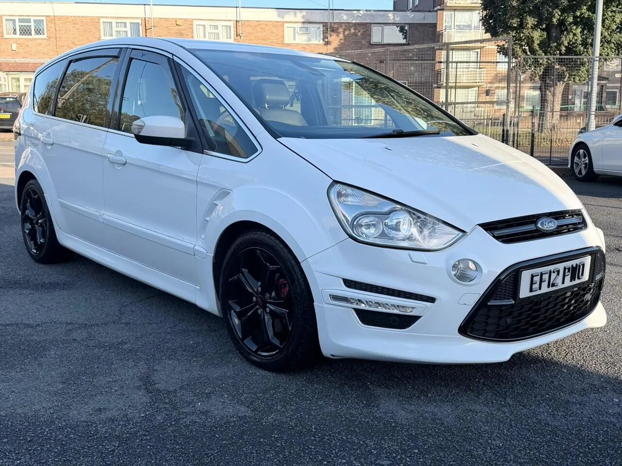 Ford S-Max 2012 photo 5