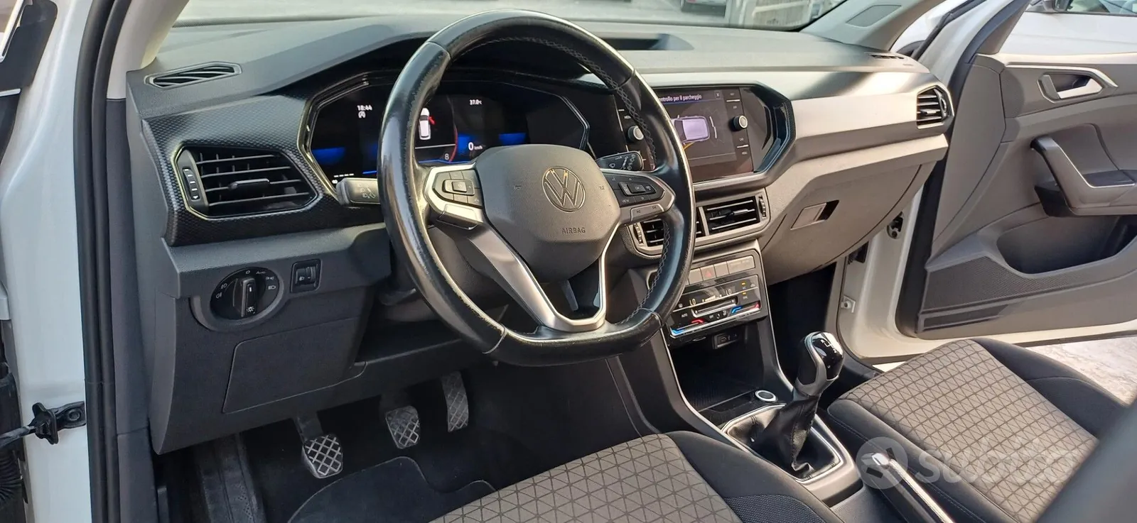 Volkswagen T-Cross 2023 photo 5