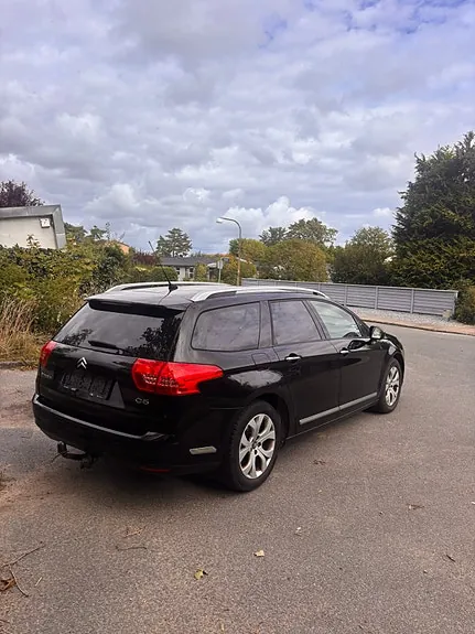 Citroen C5 2011 photo 2