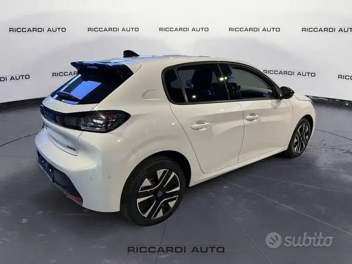 Peugeot 208 2026 photo 5