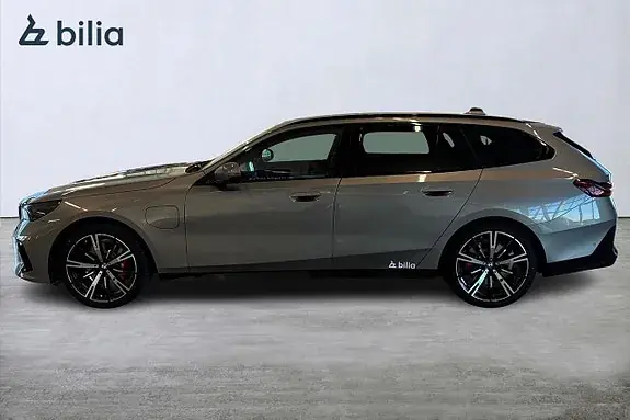 BMW 530E 2027 photo 3