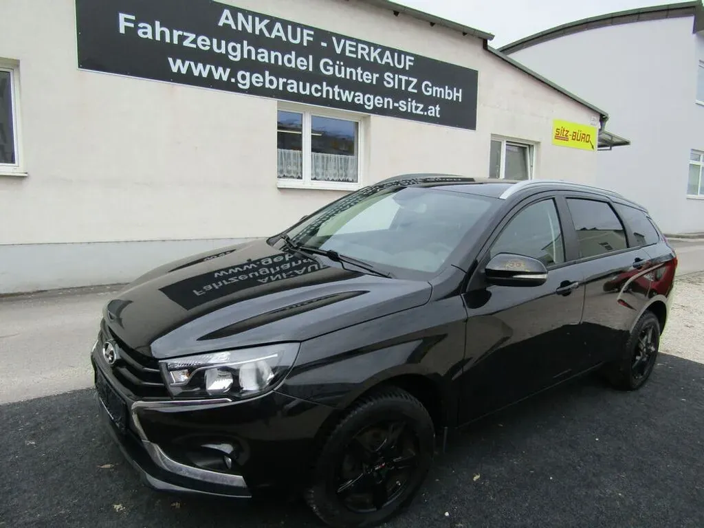 Lada Vesta