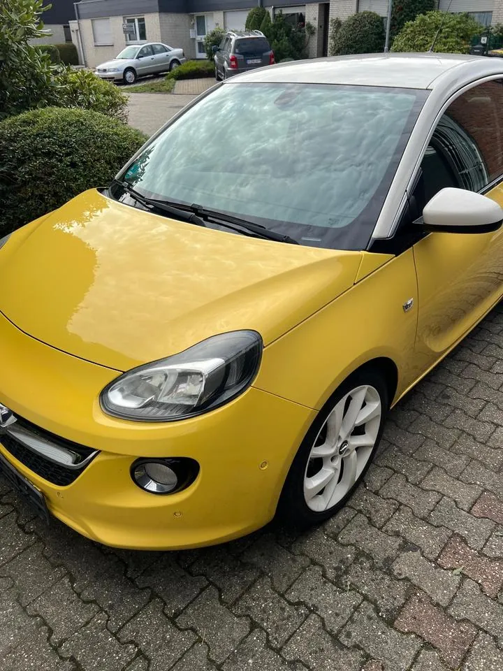 Opel Adam