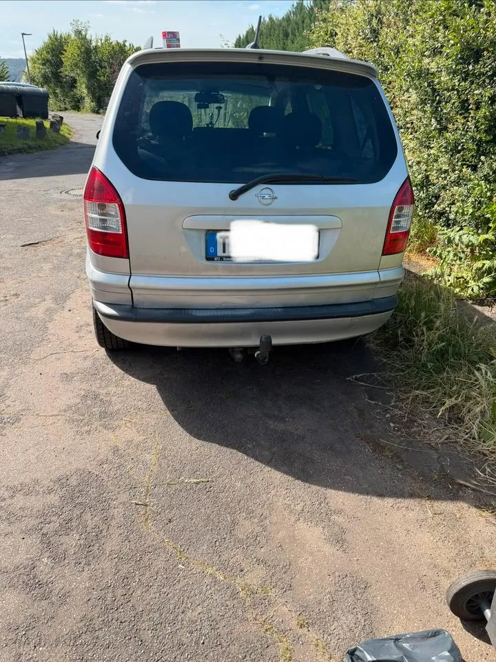 Opel Zafira A
