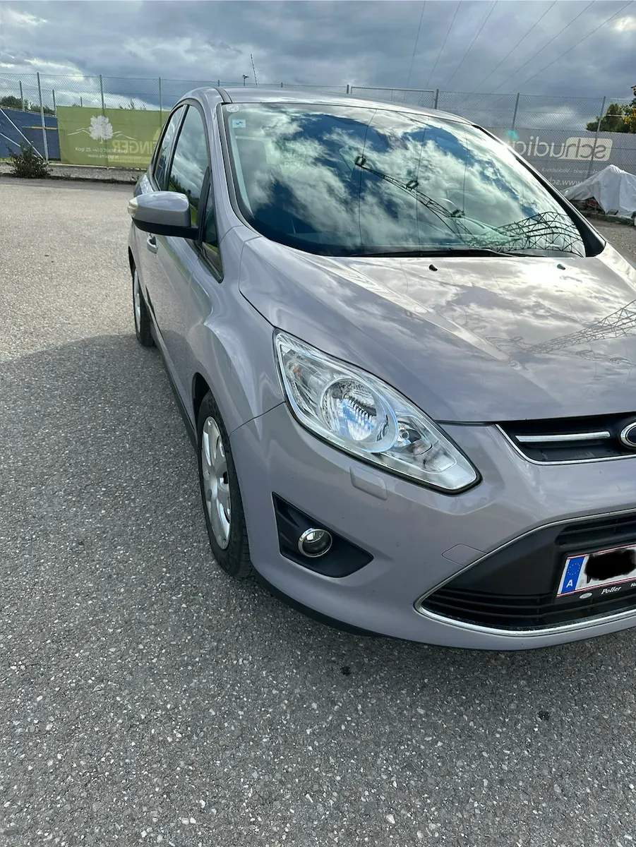 Ford C-Max 2010 photo 3