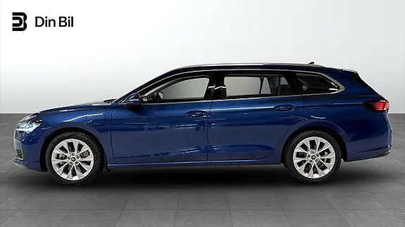 Skoda Superb 2025 photo 2