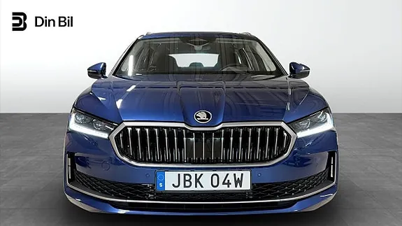 Skoda Superb 2025 photo 4