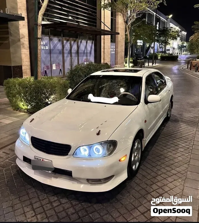 Nissan Maxima 2000 photo 3