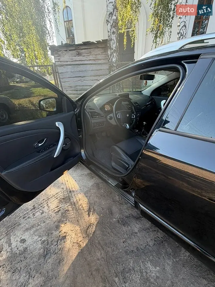 Renault Megane 2012 photo 5
