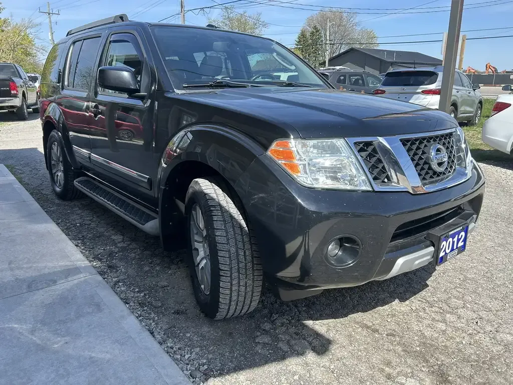 Nissan Pathfinder 2012 photo 3