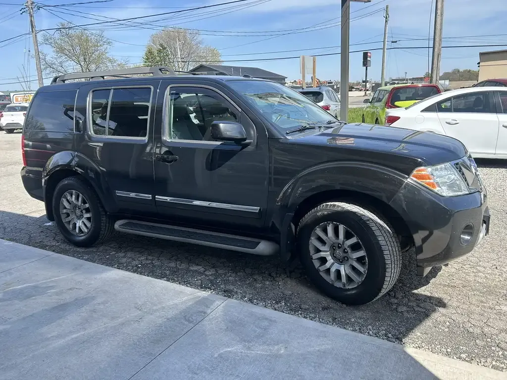 Nissan Pathfinder 2012 photo 4