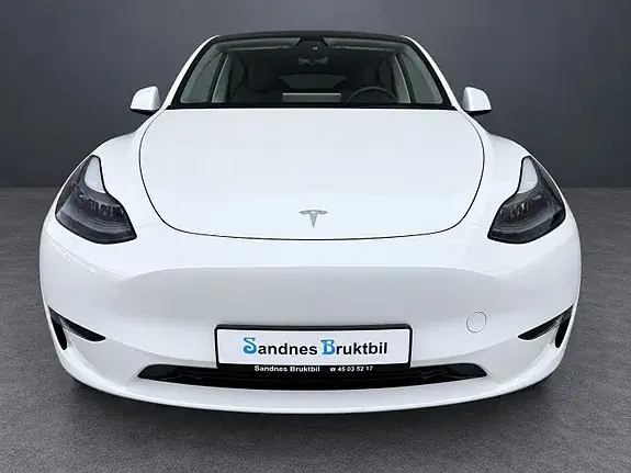 Tesla Model Y 2023 photo 3