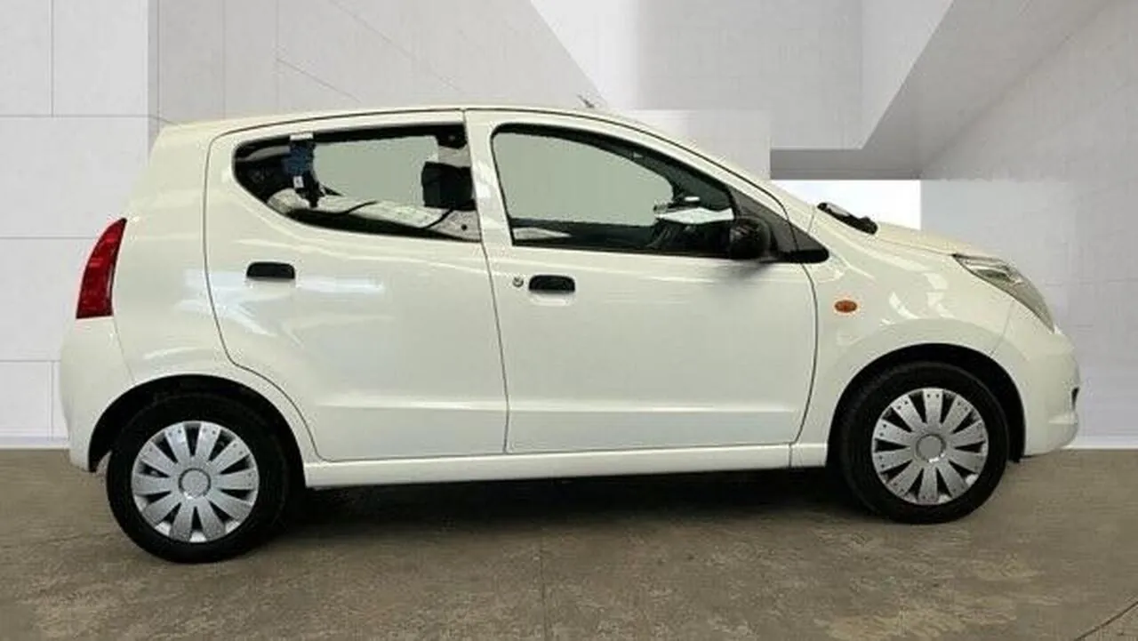Suzuki Alto 2013 photo 4