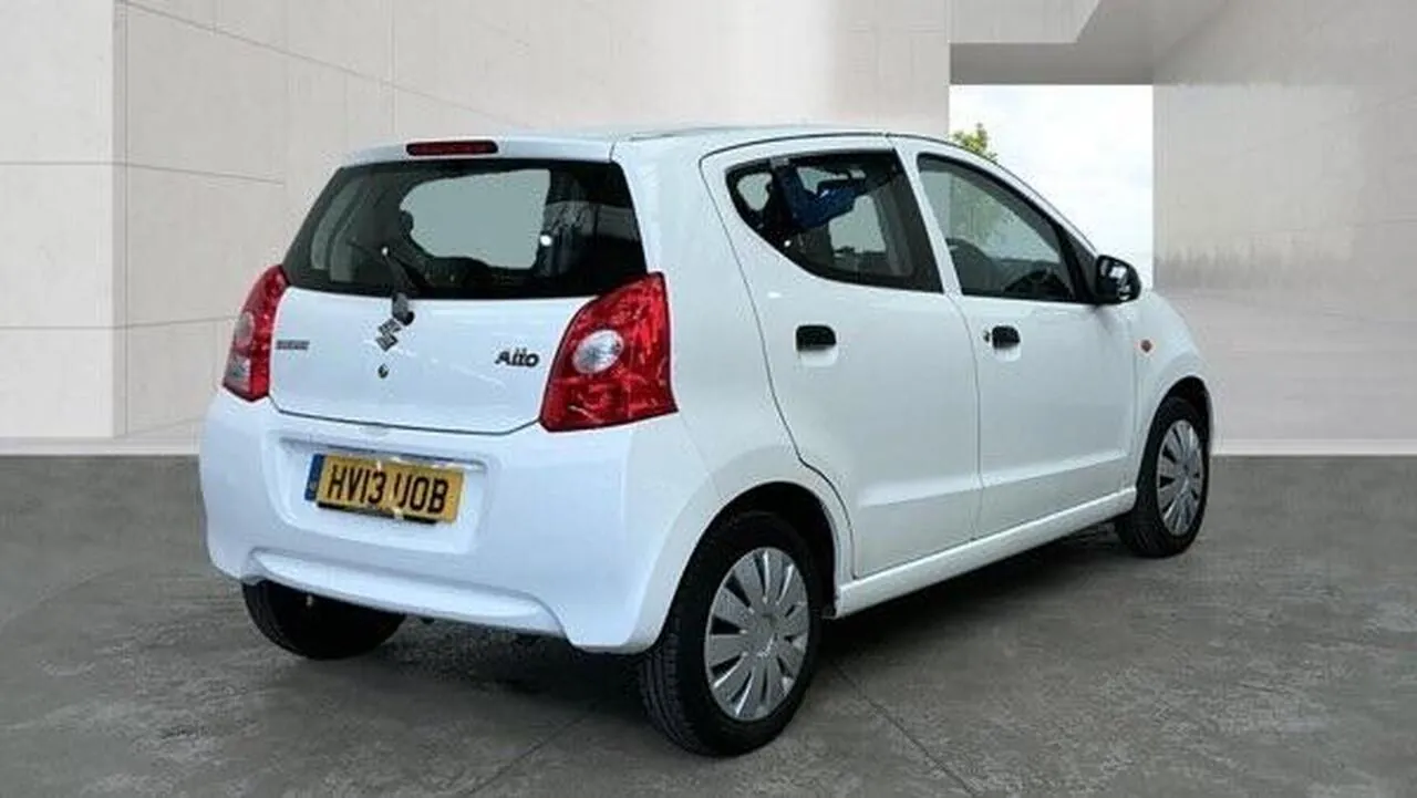 Suzuki Alto 2013 photo 3