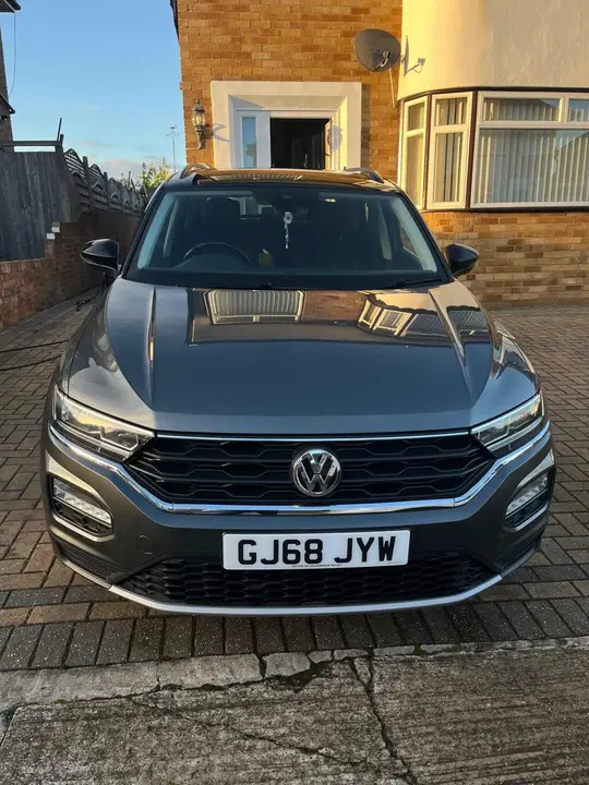 Volkswagen T-Roc 2018 photo 3