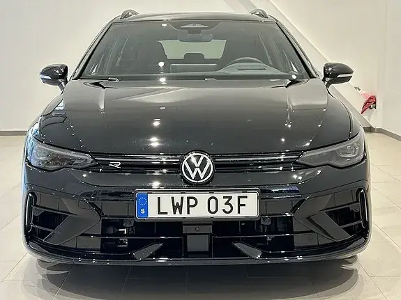 Volkswagen Golf I 2026 photo 3