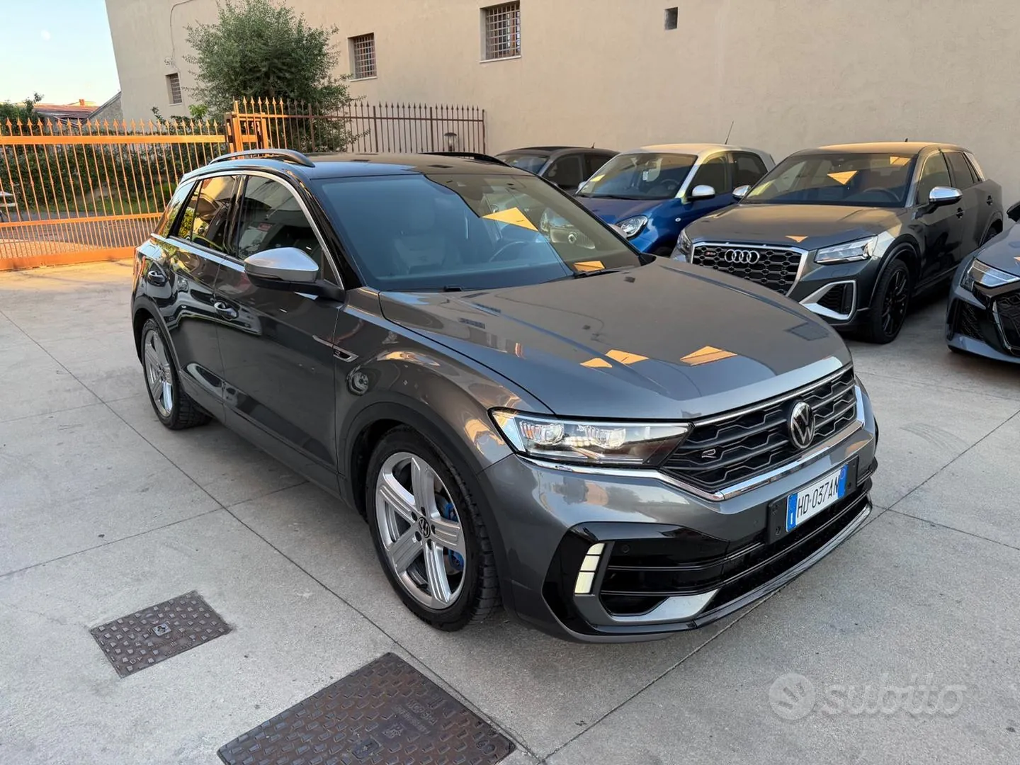 Volkswagen T-Roc 2020 photo 2