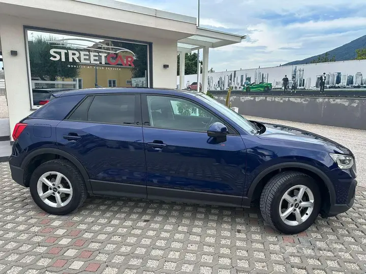 Audi Q2 2022 photo 2