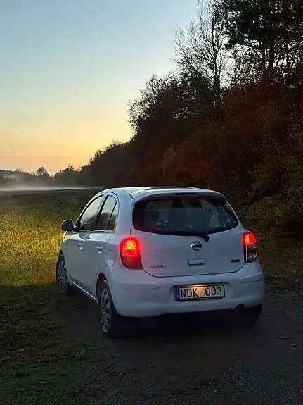 Nissan Micra 2012 photo 4