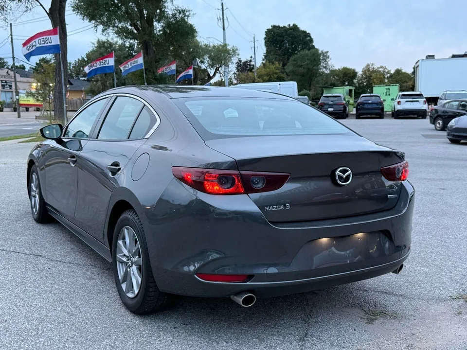 Mazda 3 2020 photo 4