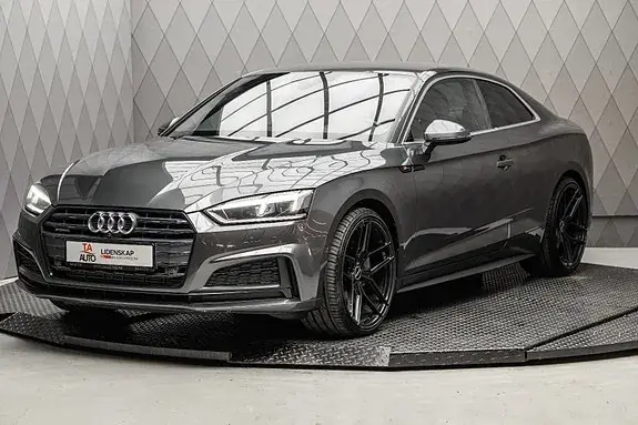 Audi A5 2017 photo 2