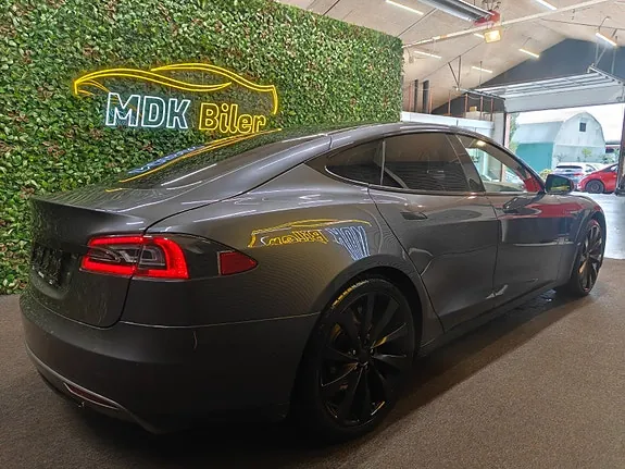 Tesla Model S 2014 photo 4