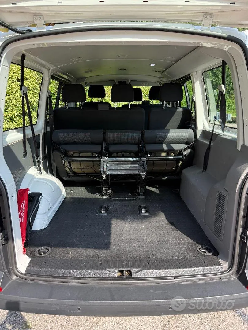 Volkswagen Transporter 2021 photo 5