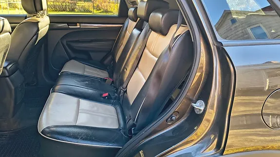 Kia Sorento 2010 photo 5